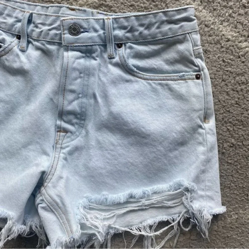 GRLFRND Helena Distressed Denim Jean Shorts in Dare Me 26 - Picture 6 of 9